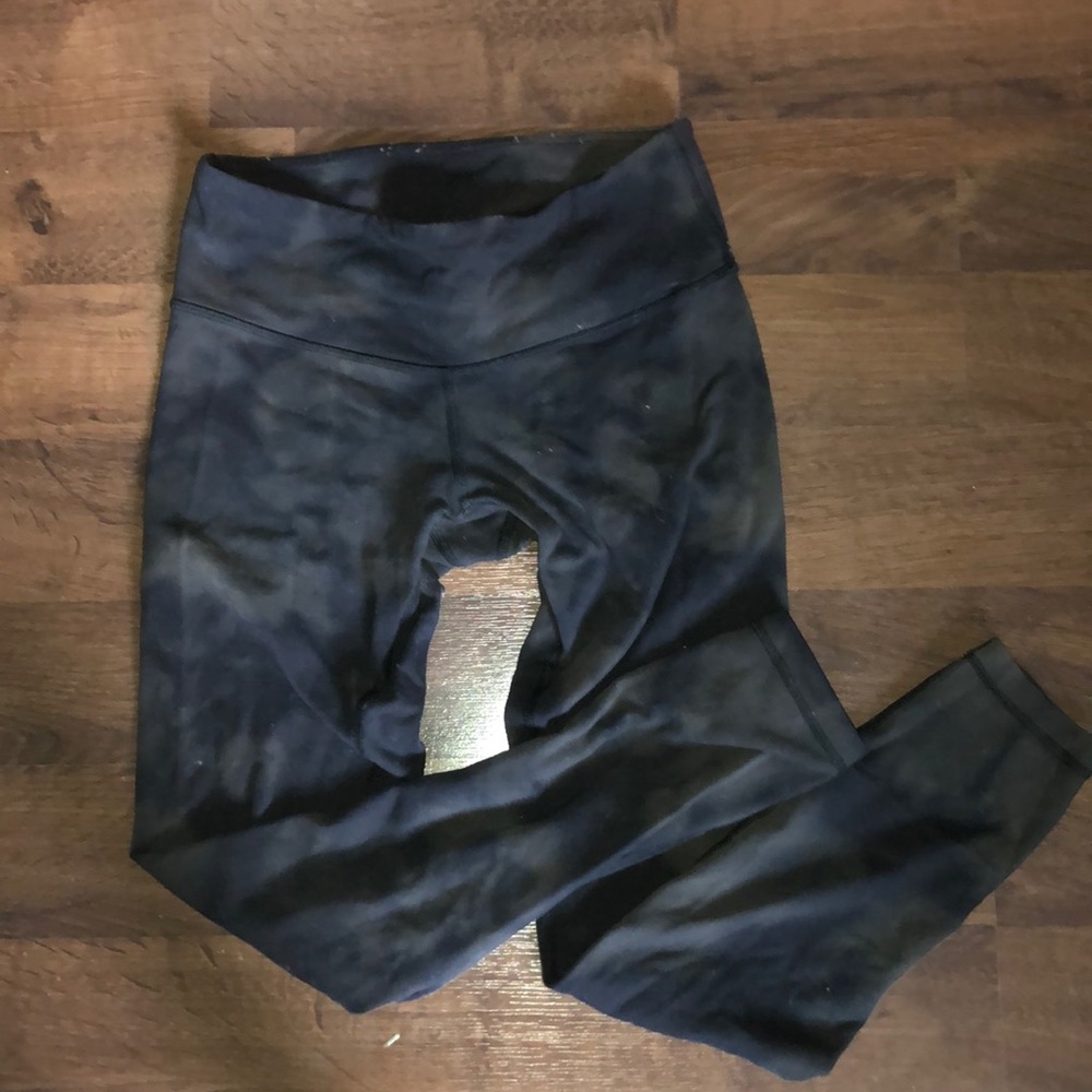 Lululemon wunder unders rare tie-dye
